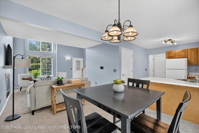 1207 Eagles Point Court 10, East Lansing, MI 48823