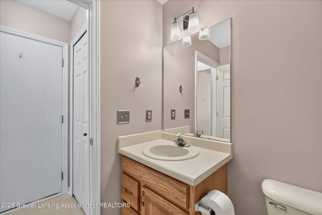 1207 Eagles Point Court 10, East Lansing, MI 48823