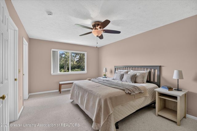 1207 Eagles Point Court 10, East Lansing, MI 48823