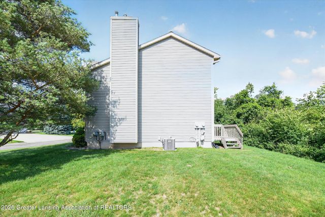 1207 Eagles Point Court 10, East Lansing, MI 48823