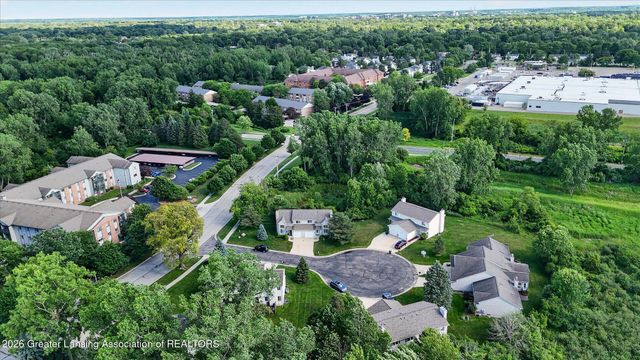 1207 Eagles Point Court 10, East Lansing, MI 48823