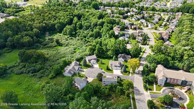 1207 Eagles Point Court 10, East Lansing, MI 48823