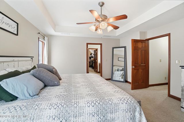 8131 Brookfield Circle, Findlay, OH 45840