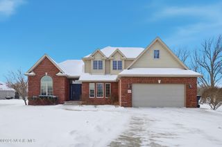 8131 Brookfield Circle, Findlay, OH 45840