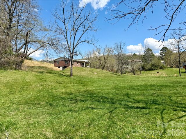 637 Fletcher Martin Road, Alexander, NC 28701