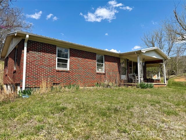 637 Fletcher Martin Road, Alexander, NC 28701