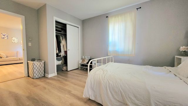 200 Kelton Street 14, Boston, MA 02134