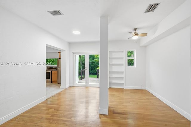 2355 Overbrook St, Miami, FL 33133