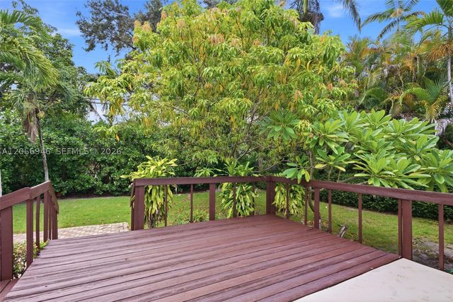 2355 Overbrook St, Miami, FL 33133