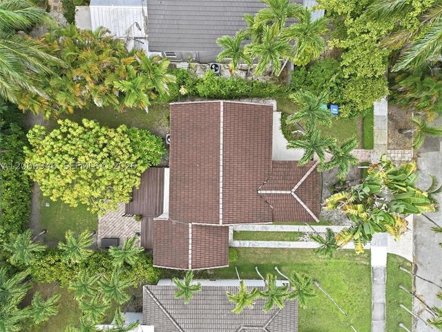 2355 Overbrook St, Miami, FL 33133