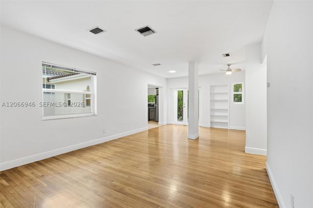 2355 Overbrook St, Miami, FL 33133