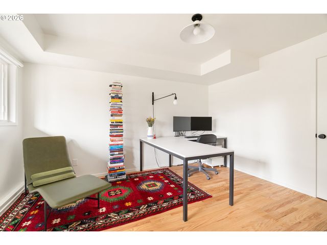 7323 Sw 24TH Ave, Portland, OR 97219