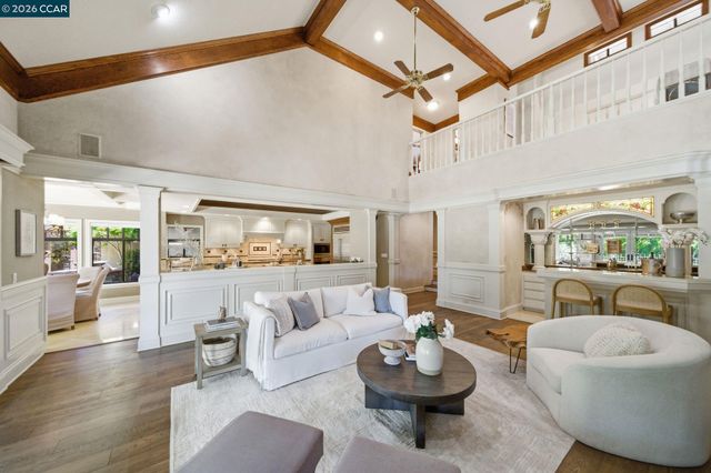 51 Red Cypress Ct, Danville, CA 94506