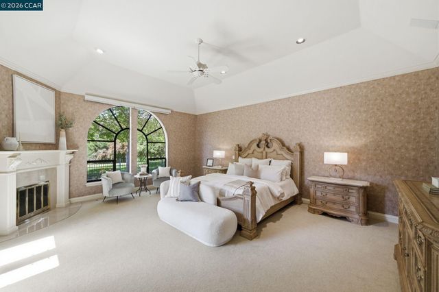 51 Red Cypress Ct, Danville, CA 94506