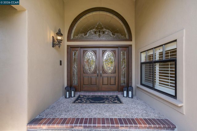 51 Red Cypress Ct, Danville, CA 94506