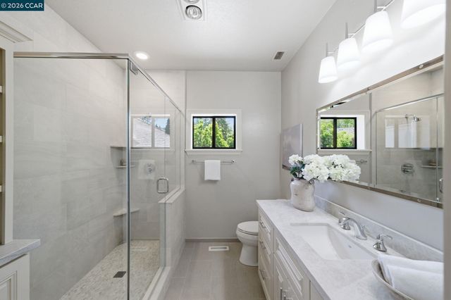 51 Red Cypress Ct, Danville, CA 94506