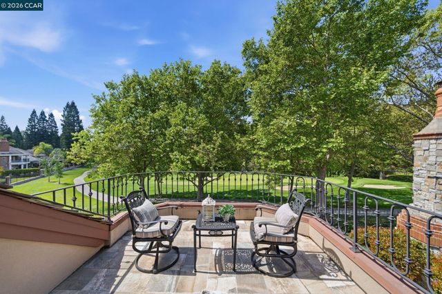 51 Red Cypress Ct, Danville, CA 94506