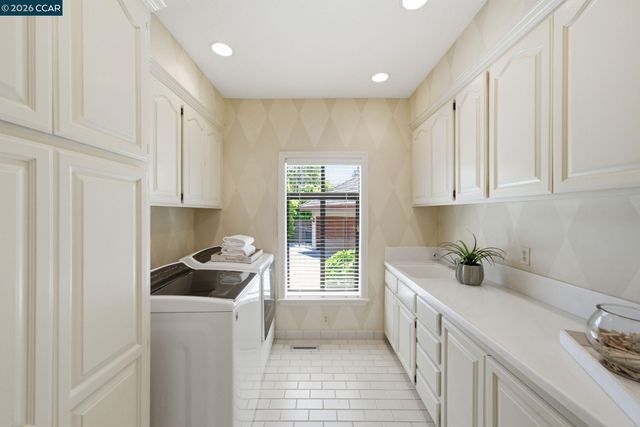 51 Red Cypress Ct, Danville, CA 94506