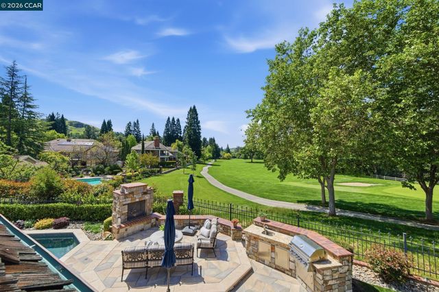 51 Red Cypress Ct, Danville, CA 94506