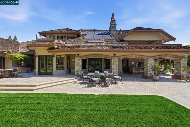 51 Red Cypress Ct, Danville, CA 94506