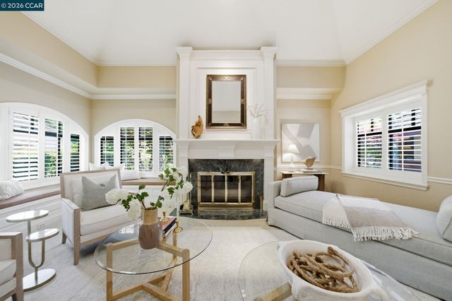 51 Red Cypress Ct, Danville, CA 94506