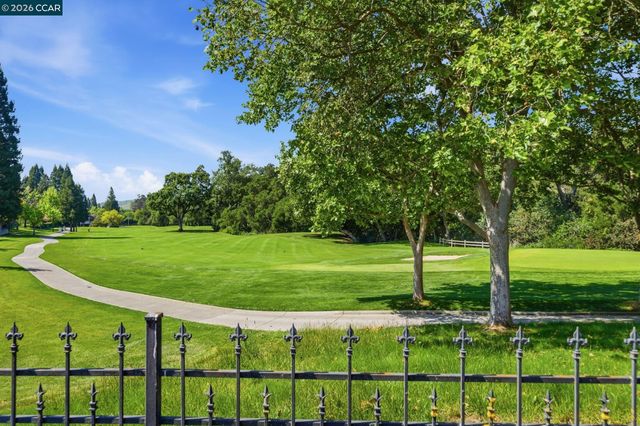 51 Red Cypress Ct, Danville, CA 94506