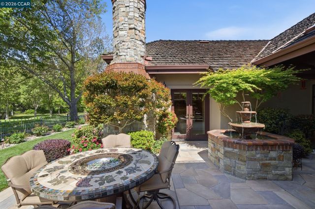 51 Red Cypress Ct, Danville, CA 94506