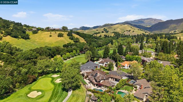 51 Red Cypress Ct, Danville, CA 94506