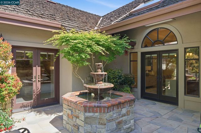 51 Red Cypress Ct, Danville, CA 94506