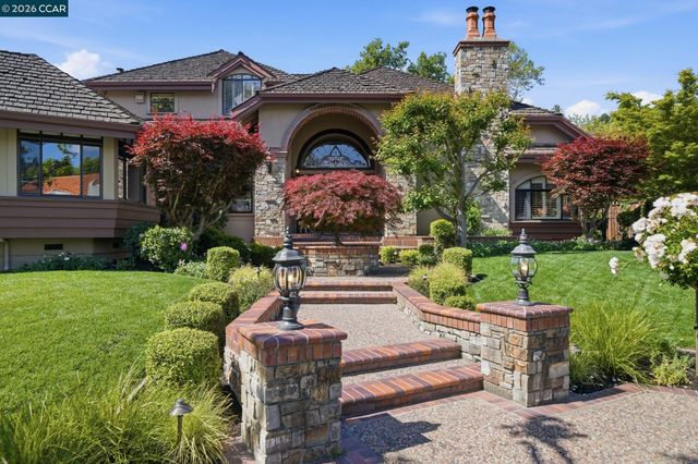 51 Red Cypress Ct, Danville, CA 94506