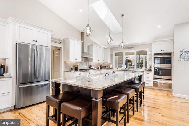 19 GREENWOOD SHLS, Grasonville, MD 21638