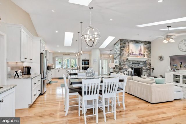 19 GREENWOOD SHLS, Grasonville, MD 21638