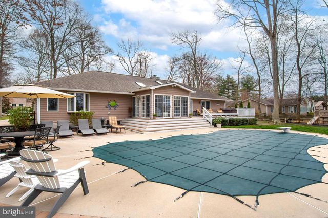 19 GREENWOOD SHLS, Grasonville, MD 21638