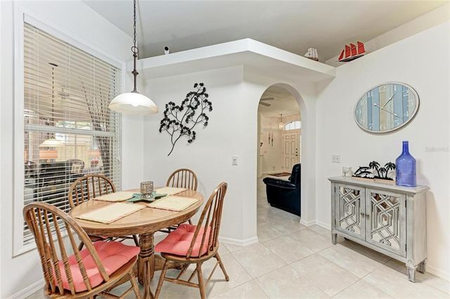 7814 48TH AVENUE E, Bradenton, FL 34203