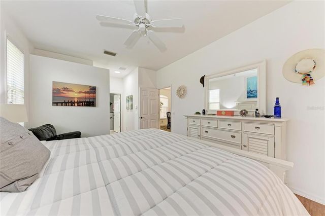 7814 48TH AVENUE E, Bradenton, FL 34203