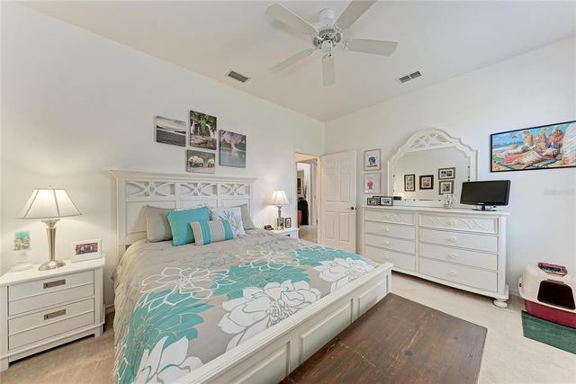 7814 48TH AVENUE E, Bradenton, FL 34203