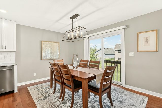 5443 Ridgeview Drive NW, Rochester, MN 55901