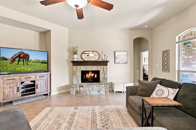 113 Courtland CIR 12, Austin, TX 78737