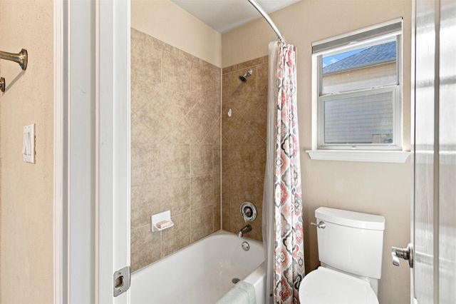 113 Courtland CIR 12, Austin, TX 78737