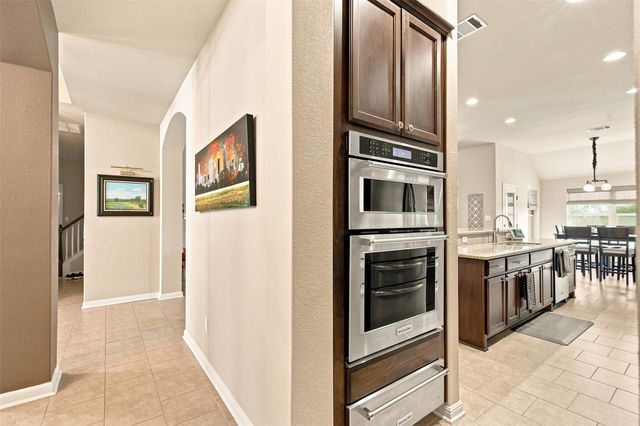 113 Courtland CIR 12, Austin, TX 78737