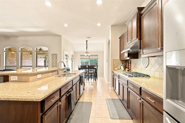 113 Courtland CIR 12, Austin, TX 78737