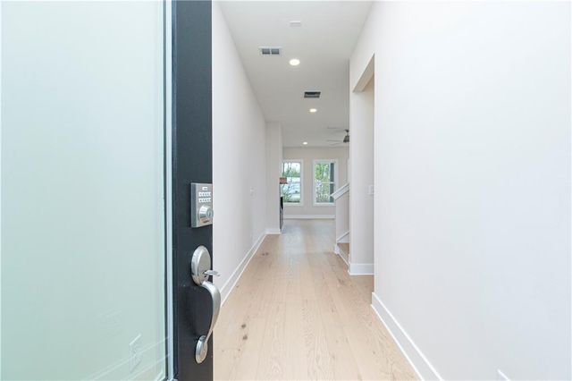 1989 Carver Lane NE 46, Marietta, GA 30066