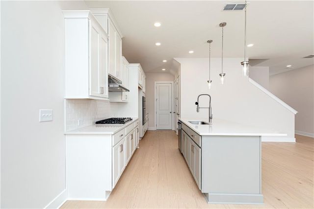 1989 Carver Lane NE 46, Marietta, GA 30066