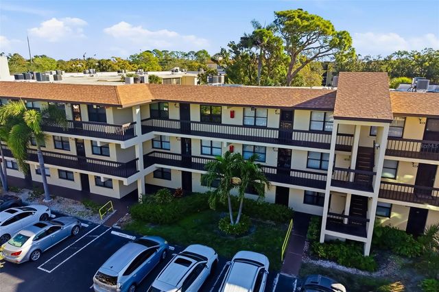 425 30TH AVENUE W C112, Bradenton, FL 34205