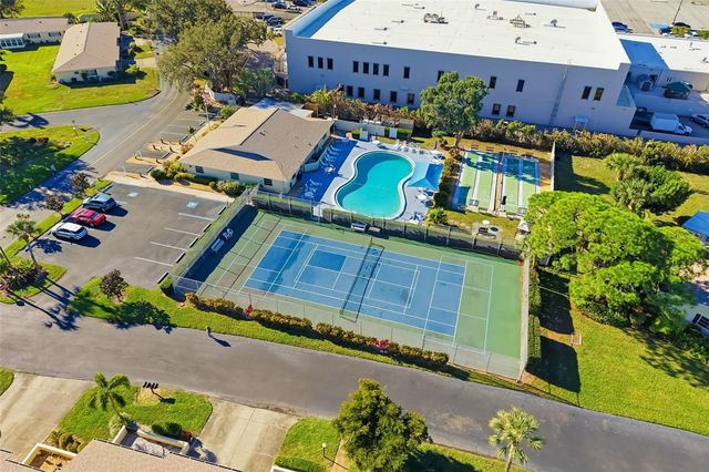 425 30TH AVENUE W C112, Bradenton, FL 34205