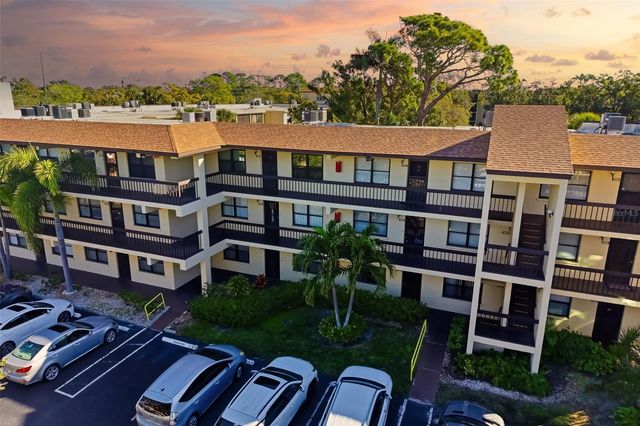 425 30TH AVENUE W C112, Bradenton, FL 34205