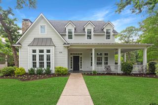 155 Eagles Bluff Blvd, Bullard, TX 75757