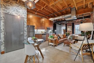 1725 14th St #205, Sacramento, CA 95811