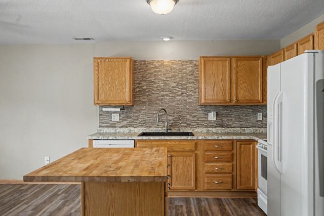 8302 Westown Parkway 5107, West Des Moines, IA 50266