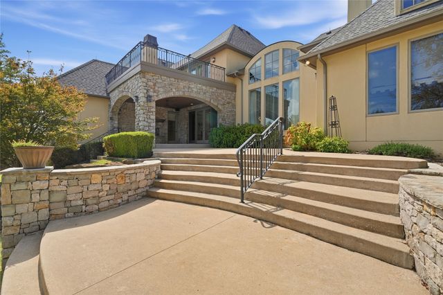 10703 S Forest Avenue, Jenks, OK 74037